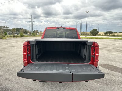 RAM 1500 de 2027, RAM 1500 LIMITED LONGHORN, cabina doble, 4x4, caja de 5'7'