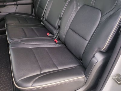 RAM 1500 Limited Crew Cab 4x4 de 2024 con caja de 1,70 m