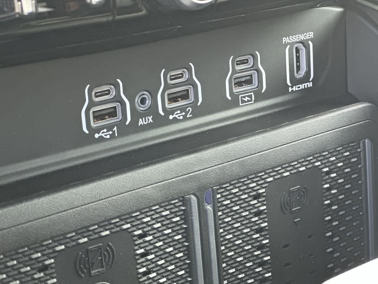 RAM 1500 de 2027, RAM 1500 LIMITED, cabina doble, 4x4, caja de 5'7'