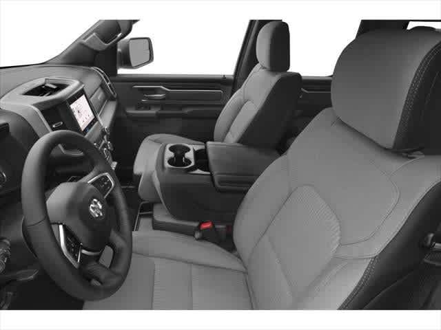 RAM 1500 Limited Crew Cab 4x4 de 2023 con caja de 5'7'