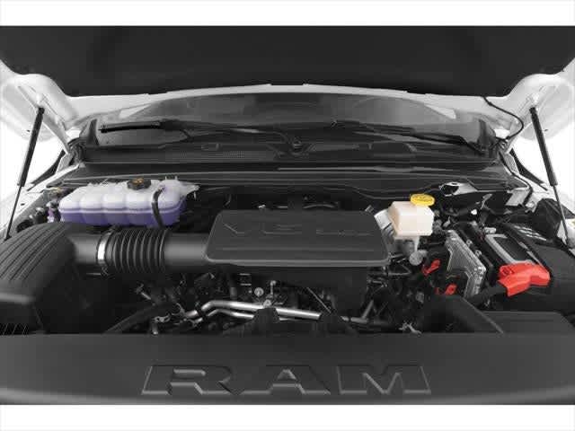 RAM 1500 Limited Crew Cab 4x4 de 2023 con caja de 5'7'