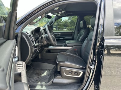 2025 RAM 1500 Laramie Cabina Doble 4x4 Caja de 5'7''
