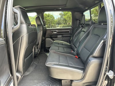 2025 RAM 1500 Laramie Cabina Doble 4x4 Caja de 5'7''