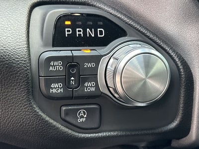 2025 RAM 1500 Laramie Cabina Doble 4x4 Caja de 5'7''