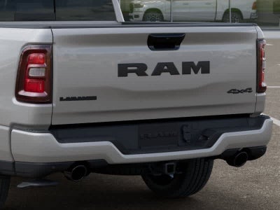 RAM 1500 de 2027, RAM 1500 LARAMIE, cabina doble, 4x4, caja de 5'7'