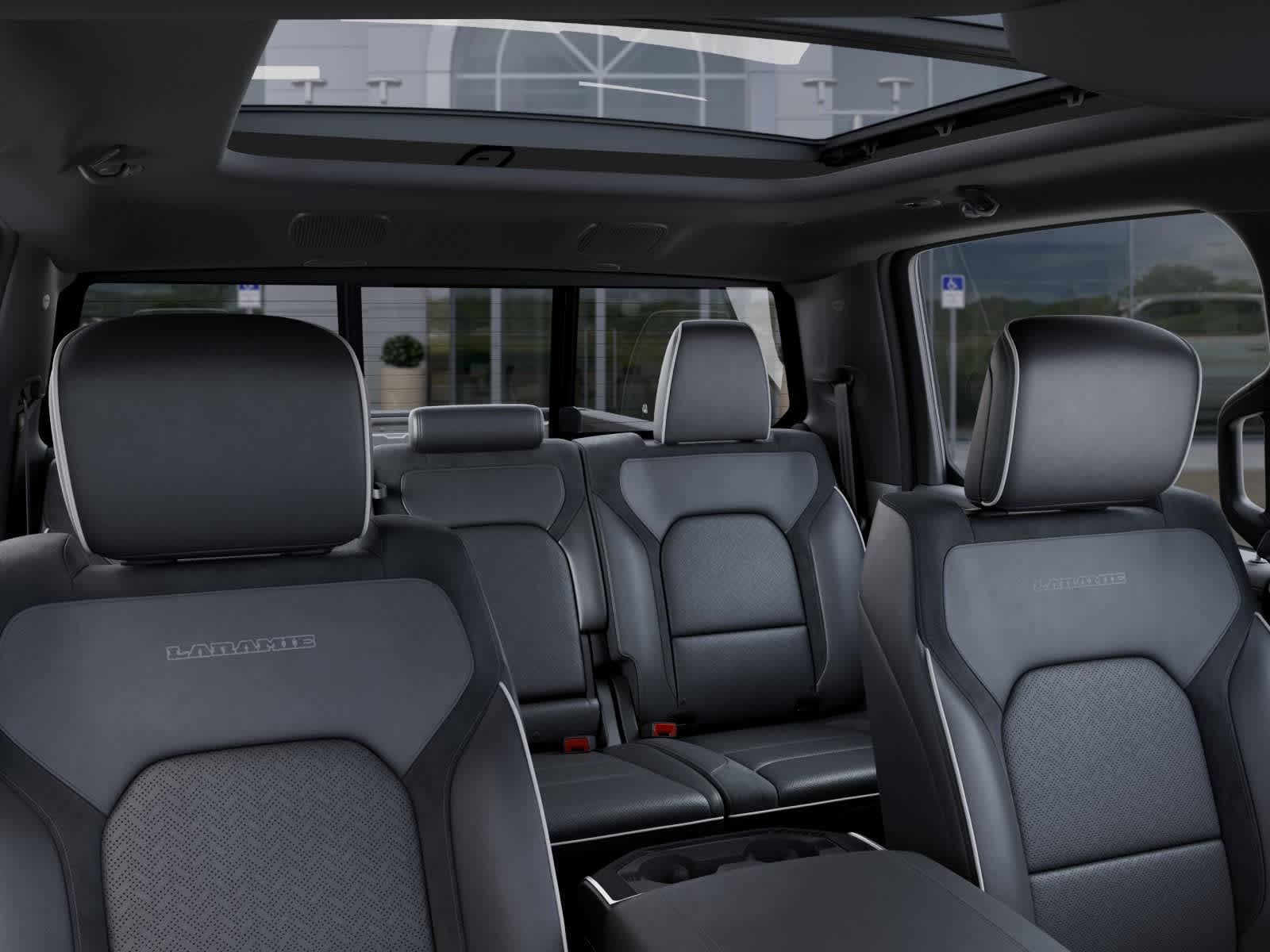 RAM 1500 de 2027, RAM 1500 LARAMIE, cabina doble, 4x4, caja de 5'7'