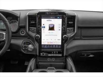 2025 RAM 1500 Laramie Cabina Doble 4x4 Caja de 5'7''