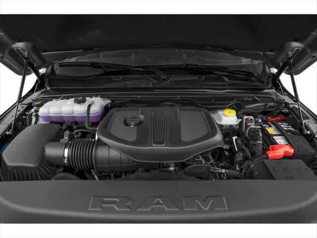 2025 RAM 1500 Laramie Cabina Doble 4x4 Caja de 5'7''