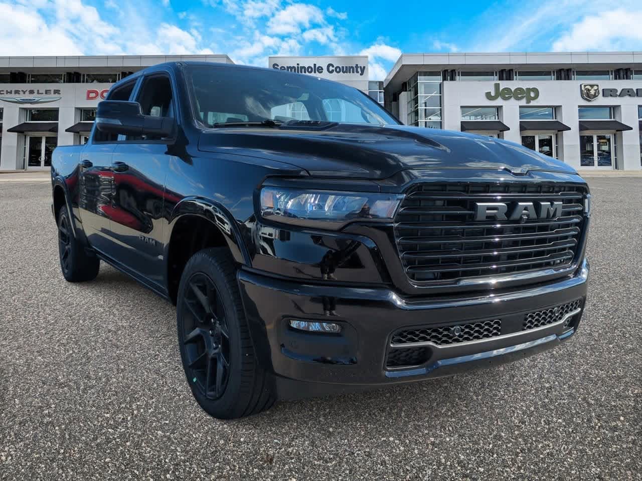 2026 RAM Ram 1500 RAM 1500 LARAMIE CREW CAB 4X4 5'7' BOX