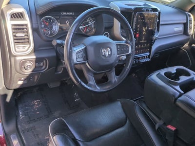 RAM 1500 Laramie Crew Cab 4x4 2019 con caja de 5'7''