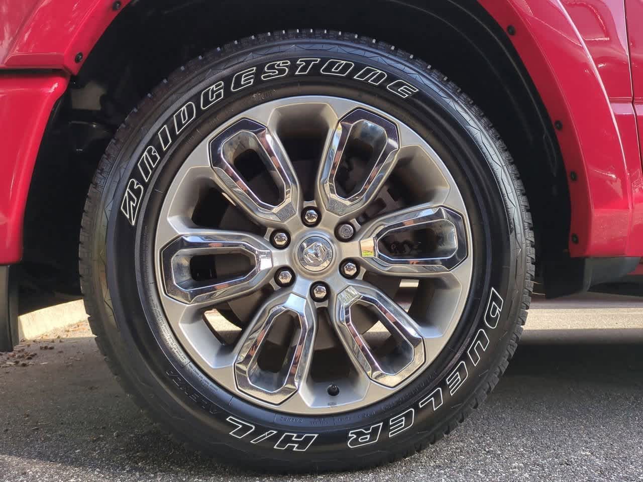 2022 RAM 1500 Laramie Cabina Doble 4x4 Caja de 5'7''