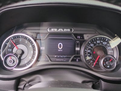 2022 RAM 1500 Laramie Cabina Doble 4x4 Caja de 5'7''