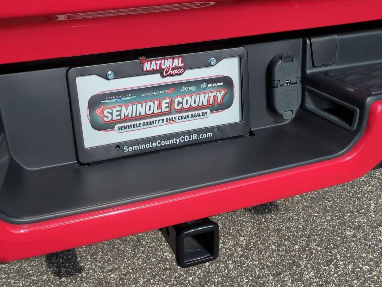 2022 RAM 1500 Laramie Cabina Doble 4x4 Caja de 5'7''