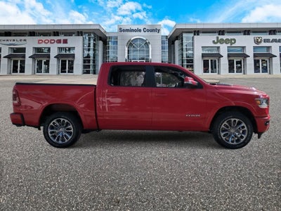 2022 RAM 1500 Laramie Cabina Doble 4x4 Caja de 5'7''