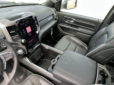 RAM 1500 de 2027, RAM 1500 LARAMIE, cabina doble, 4x4, caja de 5'7'