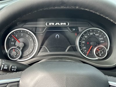 RAM 1500 de 2027, RAM 1500 LARAMIE, cabina doble, 4x4, caja de 5'7'