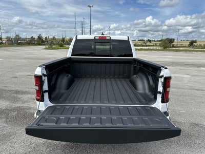 RAM 1500 de 2027, RAM 1500 LARAMIE, cabina doble, 4x4, caja de 5'7'