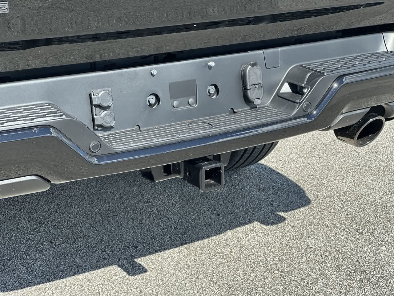 RAM 1500 de 2027, RAM 1500 LARAMIE, cabina doble, 4x4, caja de 5'7'