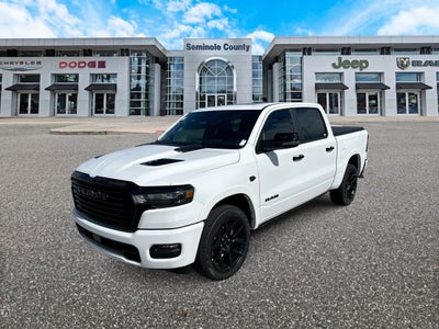 RAM 1500 de 2027, RAM 1500 LARAMIE, cabina doble, 4x4, caja de 5'7'