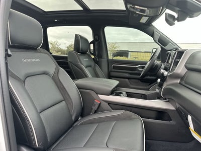 RAM 1500 de 2027, RAM 1500 LARAMIE, cabina doble, 4x4, caja de 5'7'