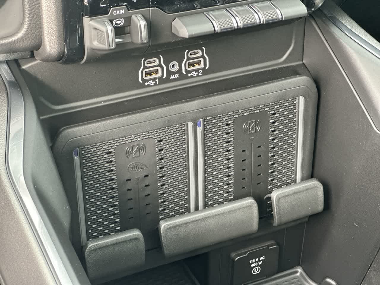 RAM 1500 de 2027, RAM 1500 LARAMIE, cabina doble, 4x4, caja de 5'7'