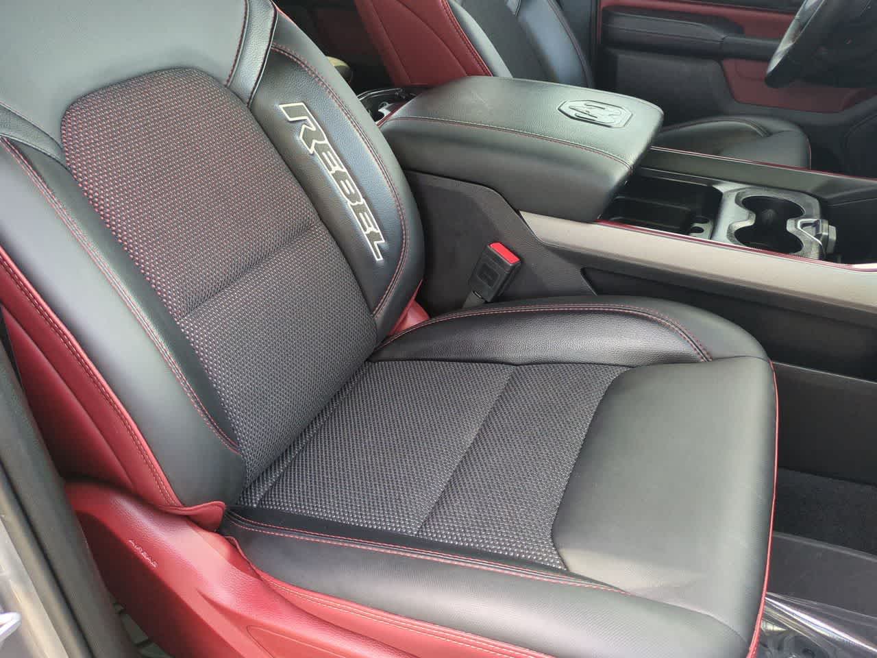 2025 RAM 1500 Rebel Cabina Doble 4x4 Caja de 5'7'