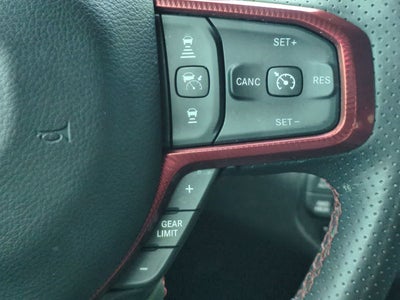 2025 RAM 1500 Rebel Cabina Doble 4x4 Caja de 5'7'