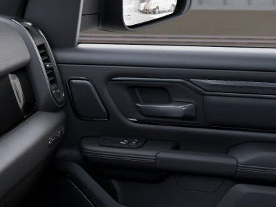 RAM 1500 de 2027, RAM 1500 REBEL, cabina doble, 4x4, caja de 5'7'