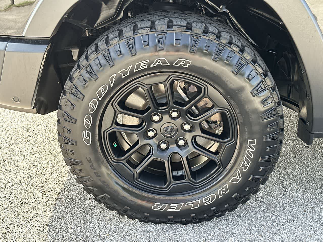 2025 RAM 1500 Rebel Cabina Doble 4x4 Caja de 5'7'