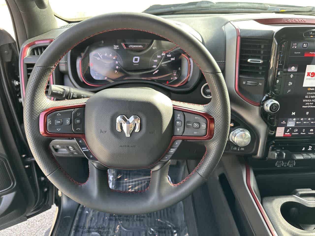 2025 RAM 1500 Rebel Cabina Doble 4x4 Caja de 5'7'