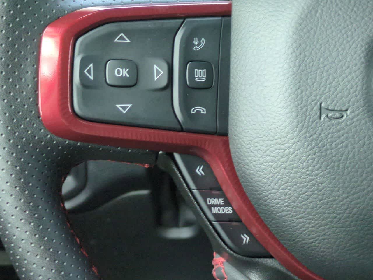 RAM 1500 Rebel de 2026, cabina doble, tracción 4x4, caja de 1,70 m