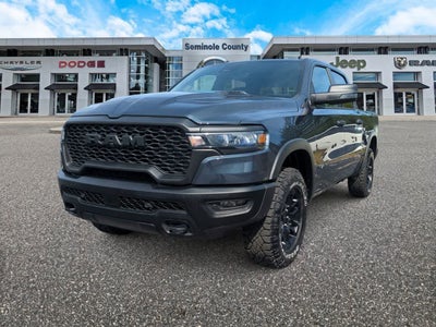 RAM 1500 Rebel de 2026, cabina doble, tracción 4x4, caja de 1,70 m