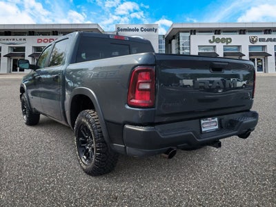 RAM 1500 Rebel de 2026, cabina doble, tracción 4x4, caja de 1,70 m