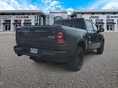 RAM 1500 Rebel de 2026, cabina doble, tracción 4x4, caja de 1,70 m