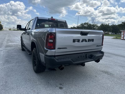 2025 RAM 1500 Rebel Cabina Doble 4x4 Caja de 5'7'
