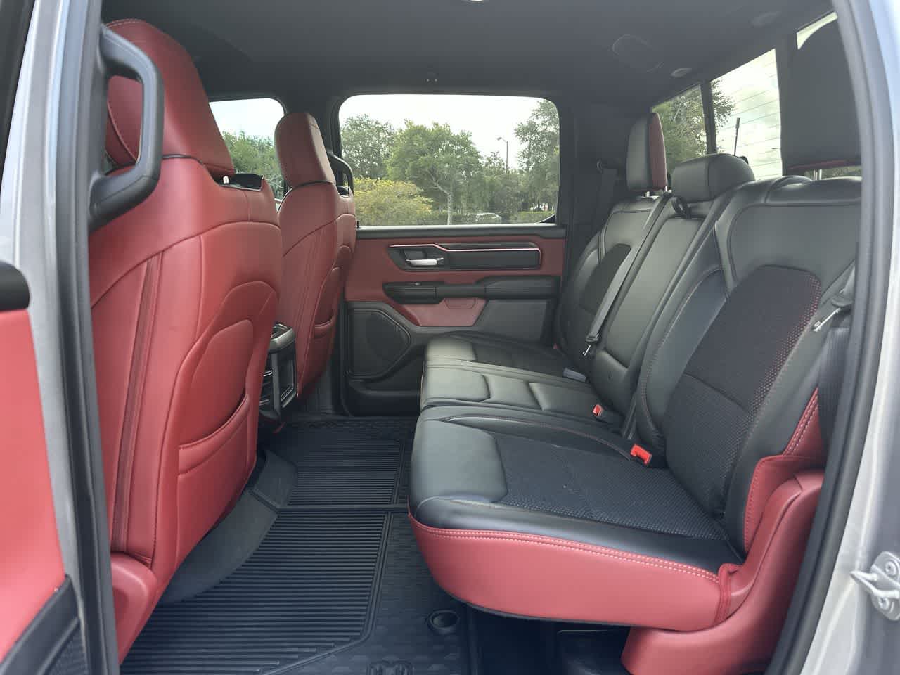 2025 RAM 1500 Rebel Cabina Doble 4x4 Caja de 5'7'