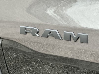 RAM 1500 de 2027, RAM 1500 REBEL, cabina doble, 4x4, caja de 5'7'
