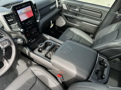 RAM 1500 de 2027, RAM 1500 REBEL, cabina doble, 4x4, caja de 5'7'