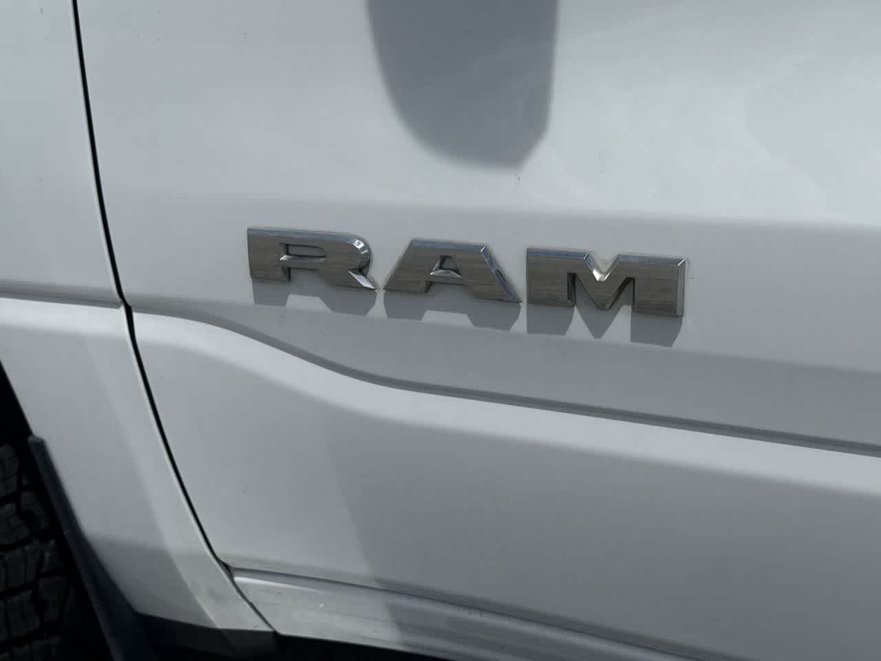 2022 RAM 1500 Big Horn Crew Cab 4x4 6'4' Box