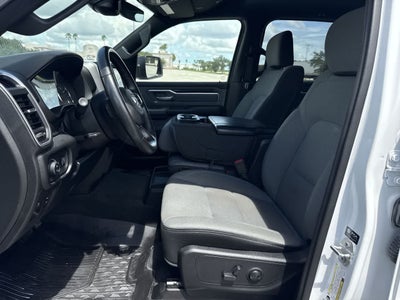 2022 RAM 1500 Big Horn Crew Cab 4x4 6'4' Box