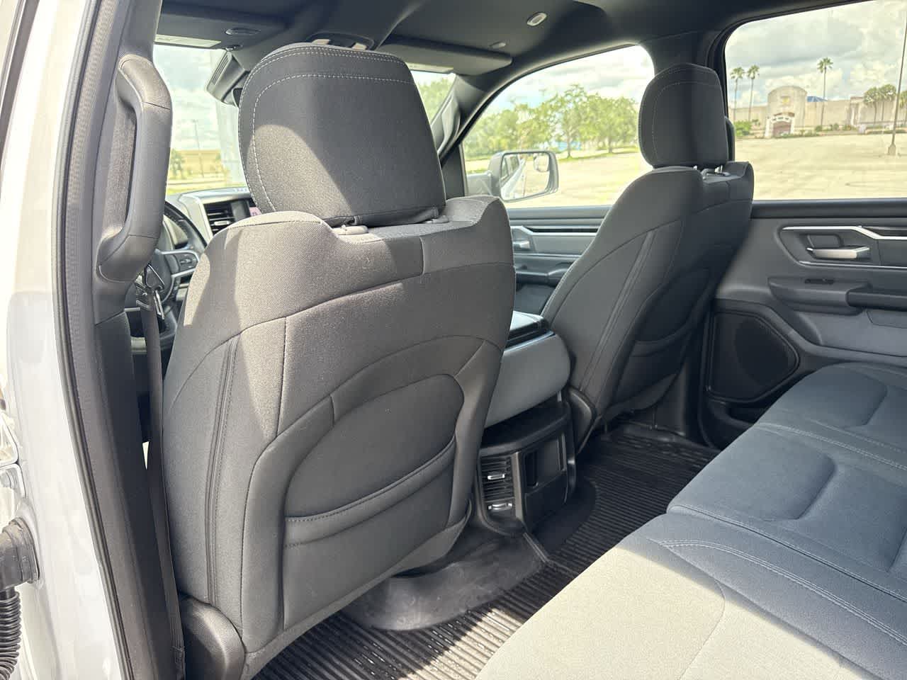 2022 RAM 1500 Big Horn Crew Cab 4x4 6'4' Box