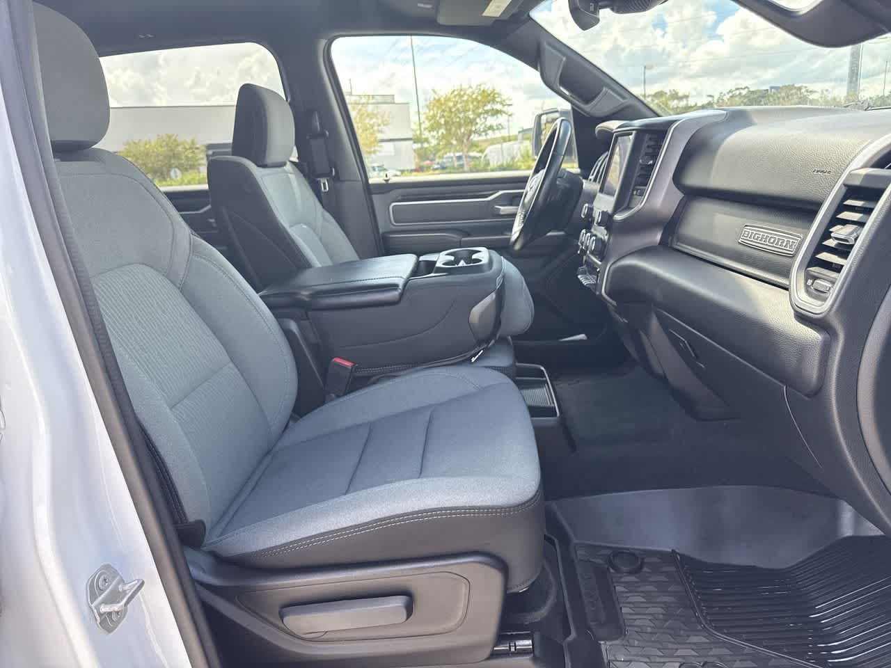 2022 RAM 1500 Big Horn Crew Cab 4x4 6'4' Box
