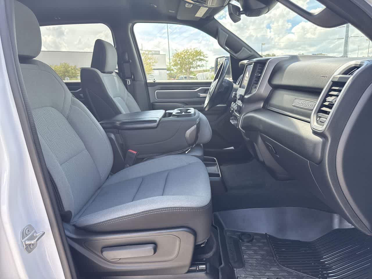 2022 RAM 1500 Big Horn Crew Cab 4x4 6'4' Box