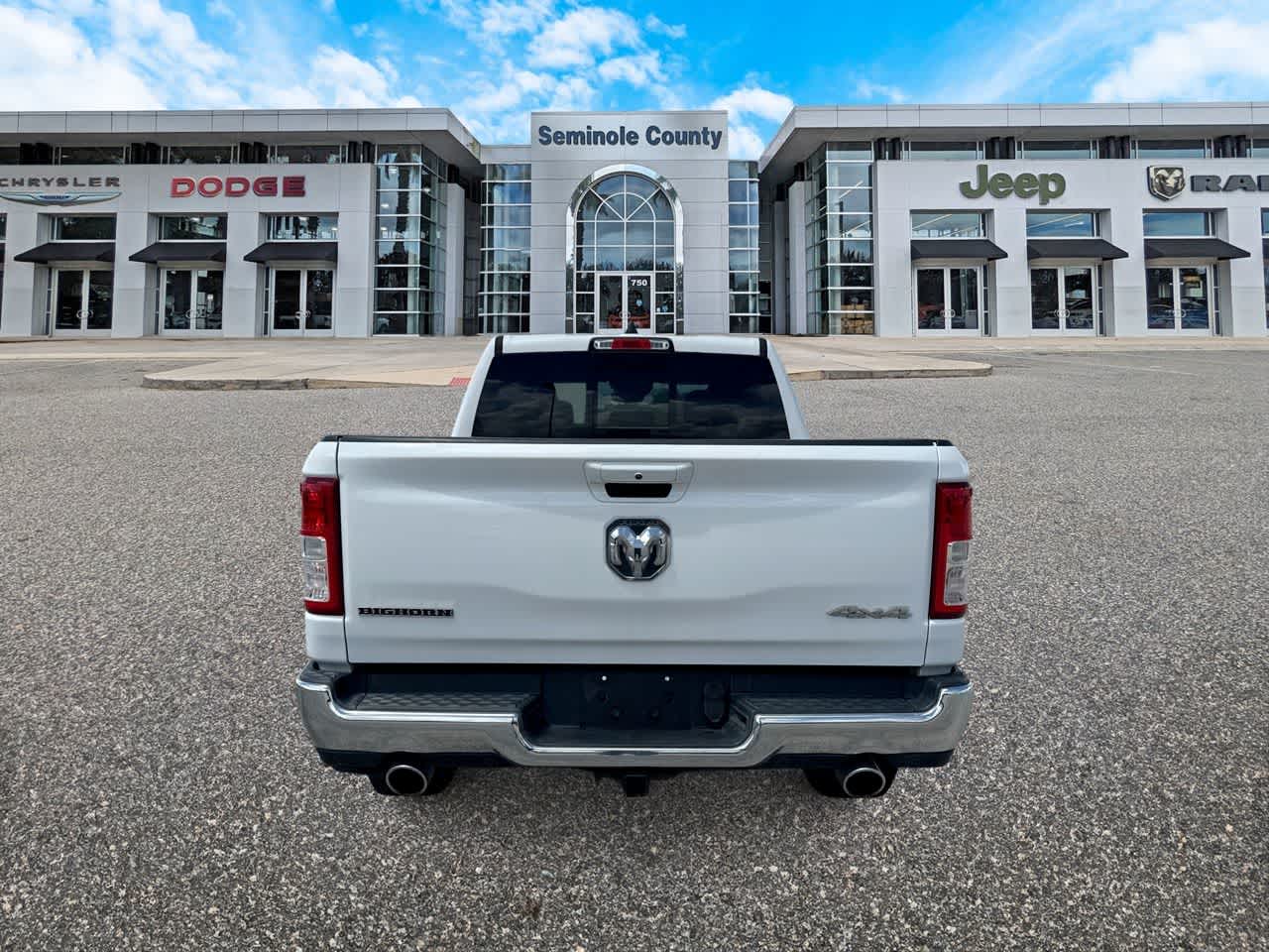 2022 RAM 1500 Big Horn Crew Cab 4x4 6'4' Box