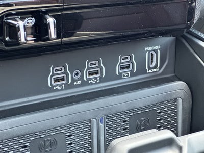 RAM 1500 de 2026, RAM 1500 LIMITED, cabina doble, 4x4, caja de 6'4"