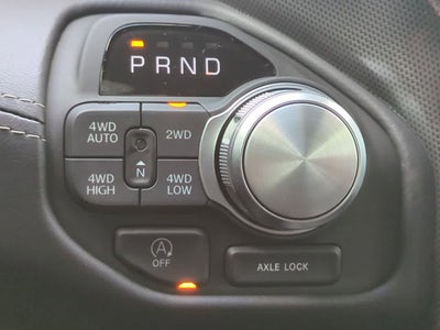 RAM 1500 de 2026, RAM 1500 LIMITED, cabina doble, 4x4, caja de 6'4"