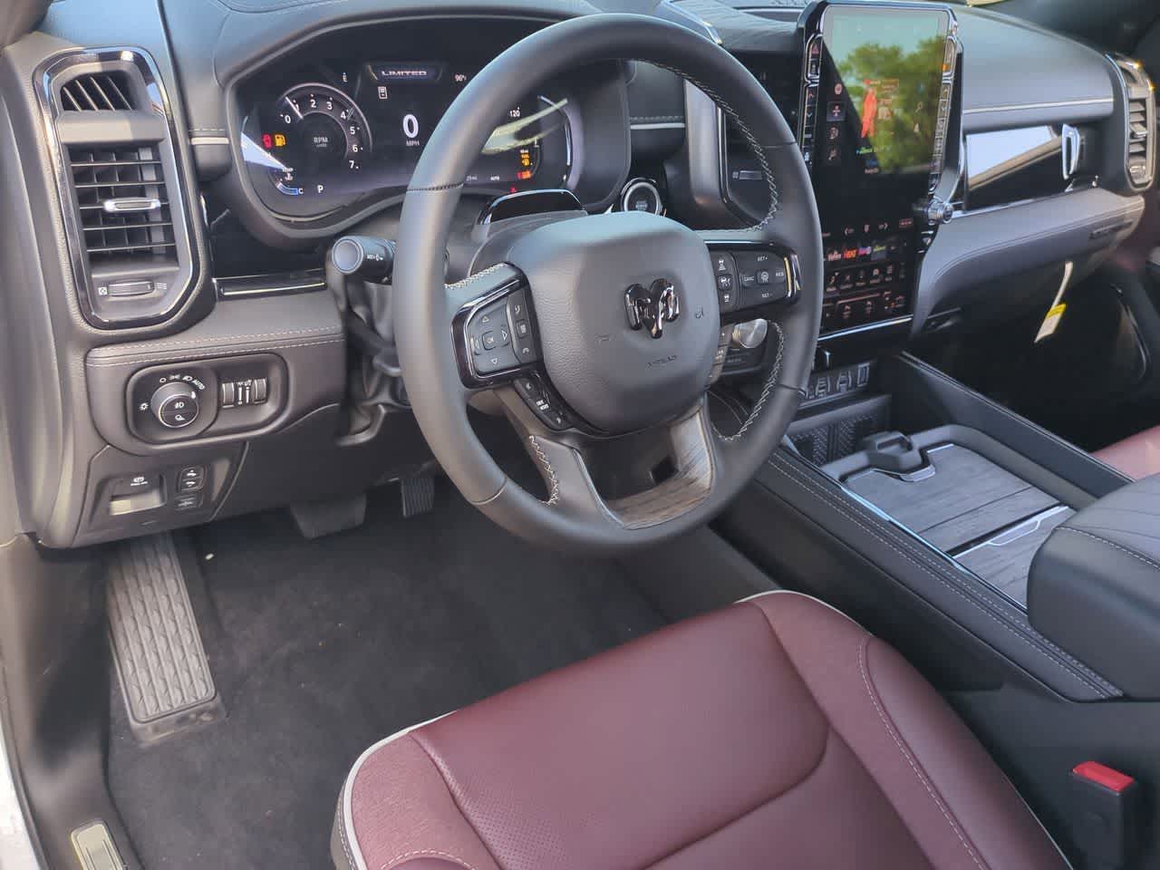 RAM 1500 de 2026, RAM 1500 LIMITED, cabina doble, 4x4, caja de 6'4"