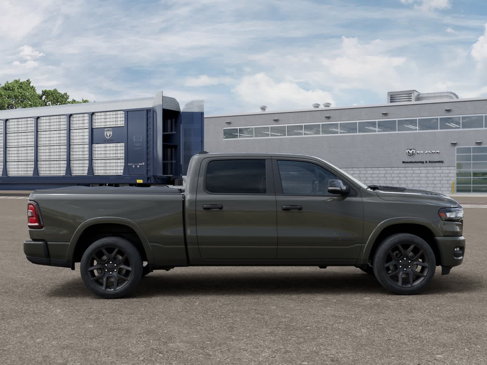 RAM 1500 de 2026, RAM 1500 LARAMIE, cabina doble, 4x4, caja de 6'4'