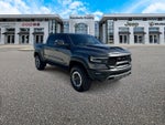 RAM 1500 TRX Crew Cab 4x4 de 2022 con caja de 5'7'