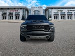 RAM 1500 TRX Crew Cab 4x4 de 2022 con caja de 5'7'